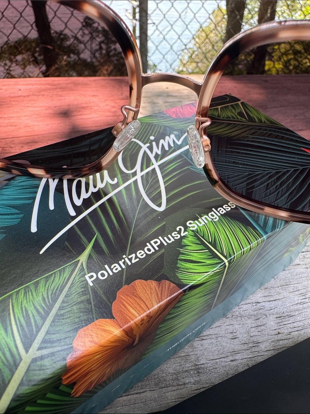 Maui Jim Rose Pua Pink Tortoiseshell Sunglasses with Rose Gold Lenses - Picture 15 of 16